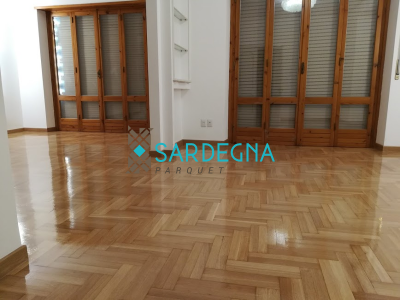 Restauro parquet in rovere inchiodato degli anni 70