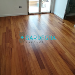 Posa parquet prefinito incollato in iroko