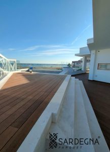 Decking in bamboo