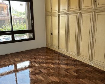 PARQUET TRADIZIONALE IN NOCE AMERICANO
